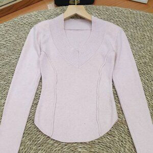 Lavender Pink V-Neck Fitted Knit Sweater Soft Cozy Top